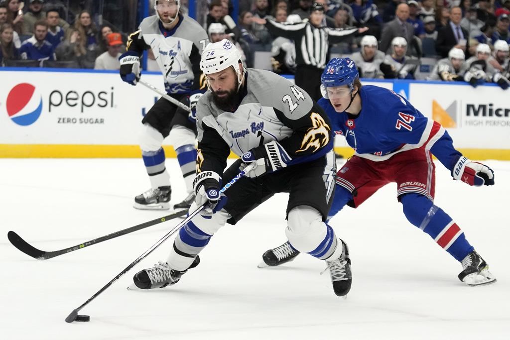 Alex Killorn met fin au débat en tirs de barrage et le Lightning l’emporte 2-1