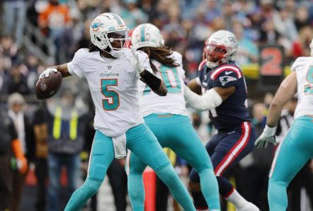 Les Patriots signent un gain de 23-21 et prolongent la glissade des Dolphins