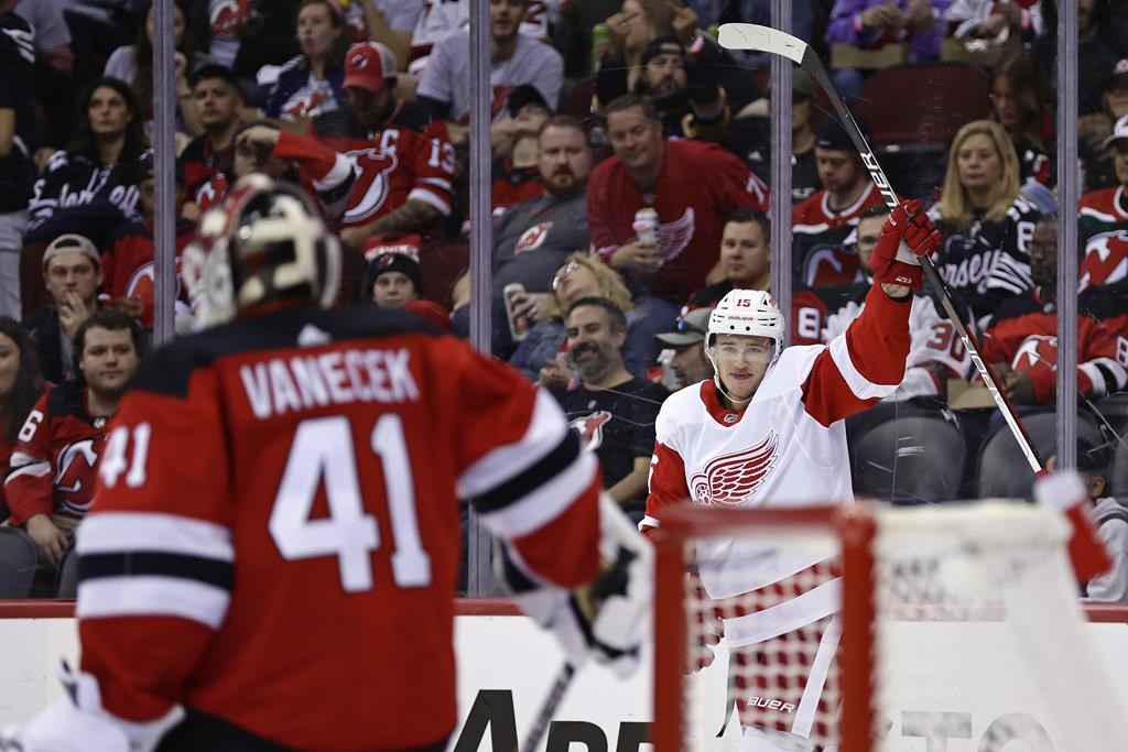 Les Red Wings placent le nom de l’attaquant Jakub Vrana au ballottage