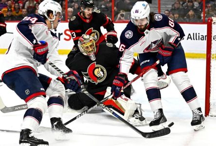 Tim Stutzle et les Sénateurs blanchissent les Blue Jackets 4-0