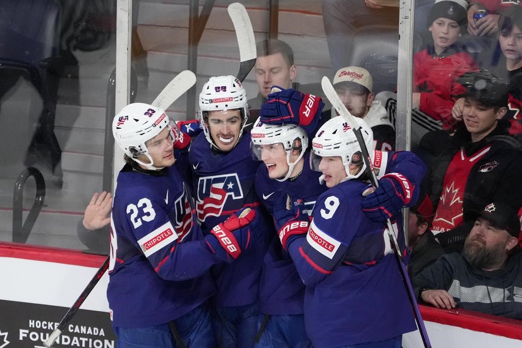 Les États-Unis gagnent un match de fou pour mettre la main sur la médaille de bronze