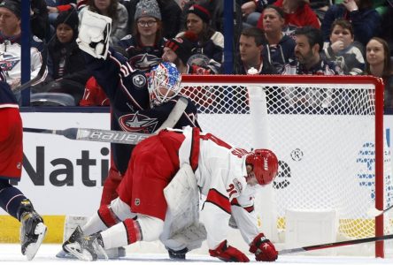 Kirill Marchenko aide les Blue Jackets à battre les Hurricanes en tirs de barrage