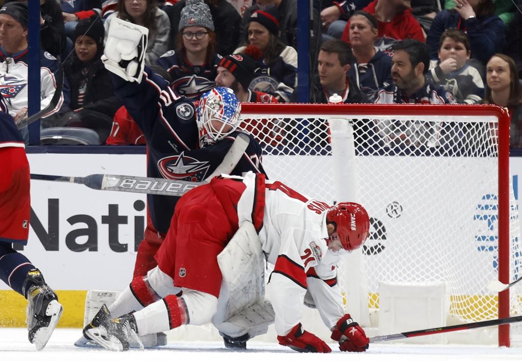 Kirill Marchenko aide les Blue Jackets à battre les Hurricanes en tirs de barrage