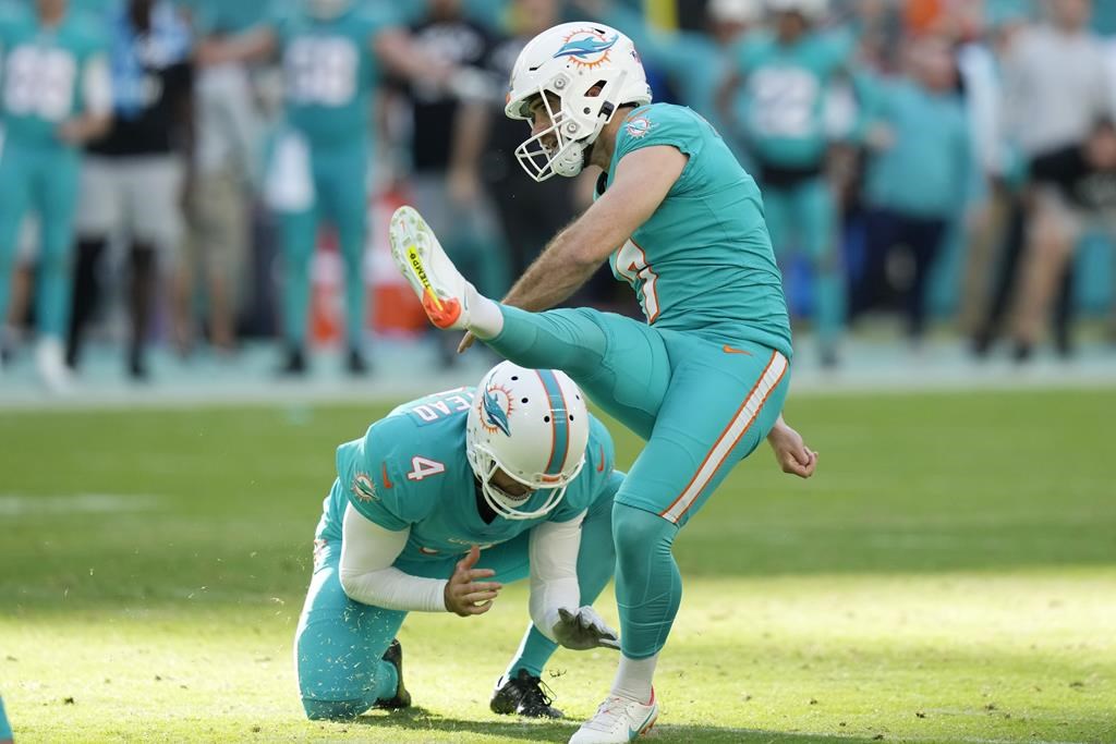 Les Dolphins se qualifient avec un placement en fin de match contre les Jets