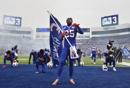 Bills: Damar Hamlin est de retour à Buffalo pour la suite de sa convalescence