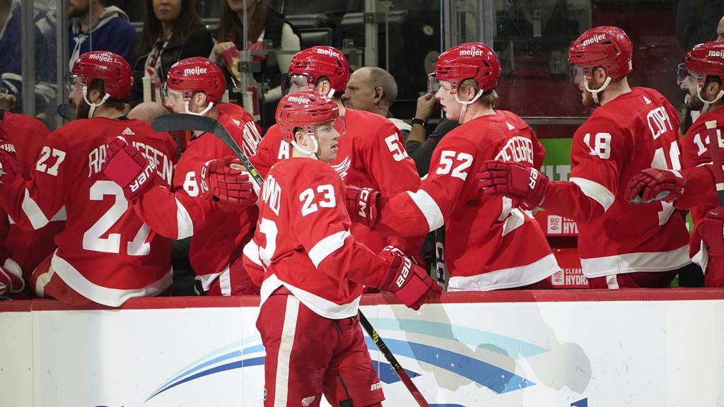 Les Red Wings battent les Maple Leafs pour une première fois en près de quatre ans