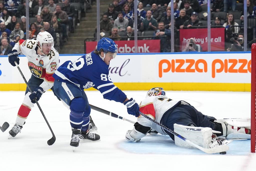 William Nylander met fin au débat en prolongation dans une victoire des Maple Leafs