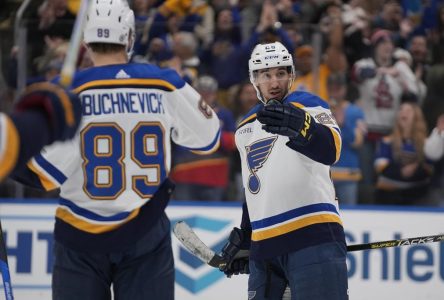 Thomas et Saad prennent les choses en main dans une victoire des Blues