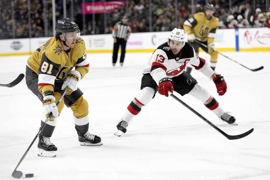 Shea Theodore donne la victoire aux Knights contre les Devils, 4-3