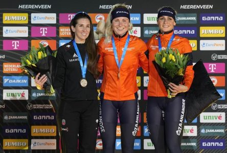 Longue piste: Ivanie Blondin remporte l’argent en départ groupé aux Mondiaux