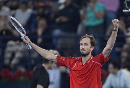 Medvedev domine Rublev en finale à Dubaï pour un troisième titre consécutif