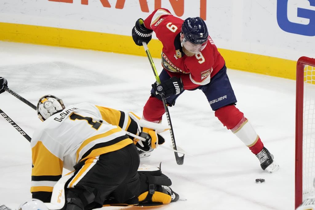 Bobrovsky effectue 31 arrêts et les Panthers battent les Penguins 4-1