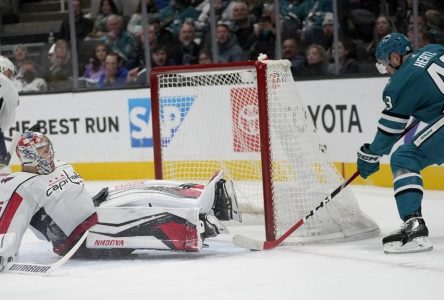 Alex Ovechkin marque deux buts et les Capitals battent les Sharks 8-3