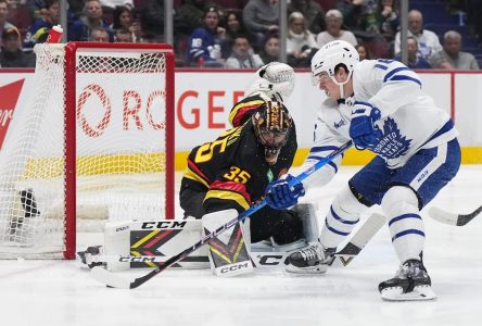 Les unités spéciales aident les Canucks à battre les Maple Leafs 4-1