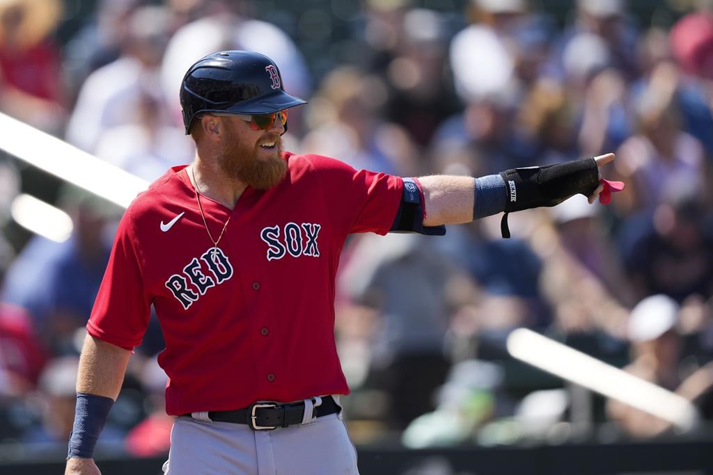 Red Sox: Justin Turner a quitté la rencontre après avoir été atteint au visage