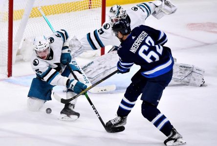 Couture marque en prolongation et les Sharks ont le dernier mot à Winnipeg