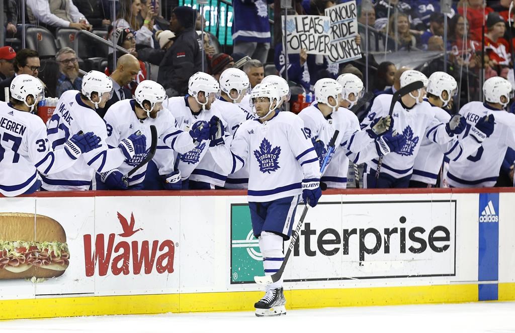 Matthews marque le but vainqueur et les Maple Leafs battent les Devils, 4-3