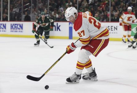 Toffoli marque le but gagnant en tirs de barrage et les Flames l’emportent