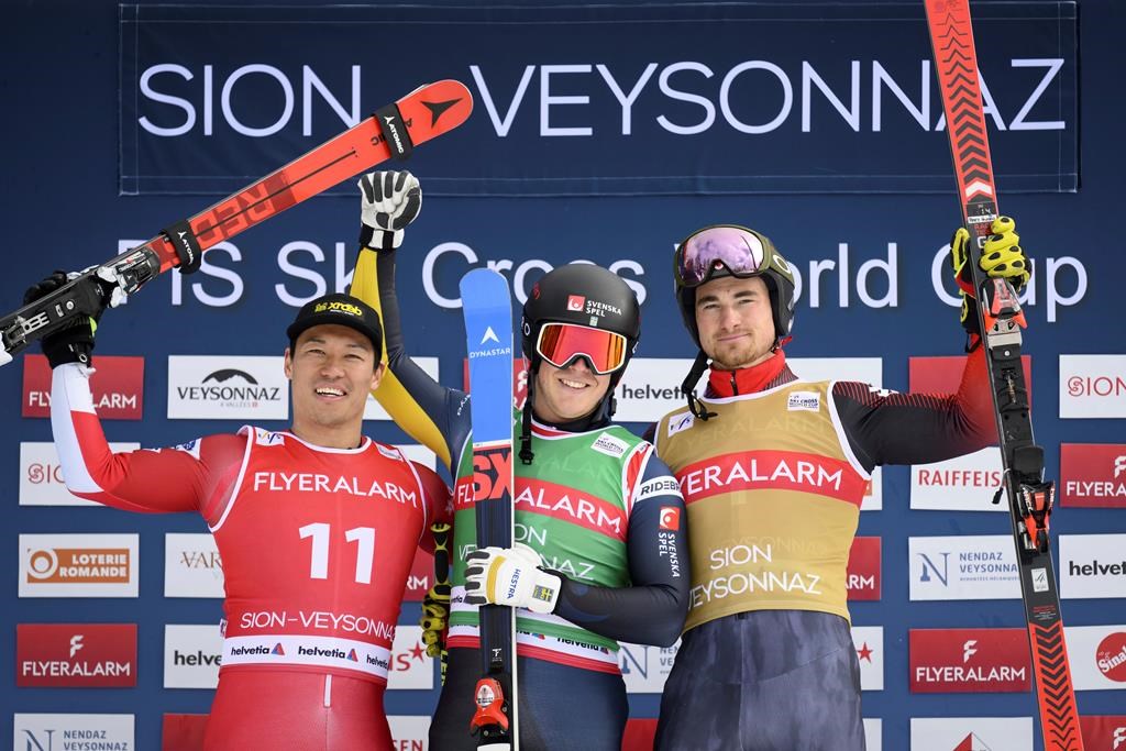 Ski cross: médailles de bronze pour les Canadiens Reece Howden et Tiana Gairns