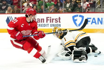 Larkin récolte 3 points dans un gain des Red Wings contre les Bruins, 5-3