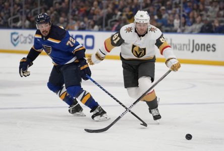 Les Golden Knights prennent le dessus sur les Blues de St. Louis 5-3