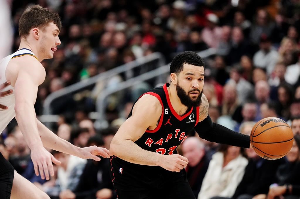 VanVleet inscrit 36 points dans un gain des Raptors face aux Nuggets