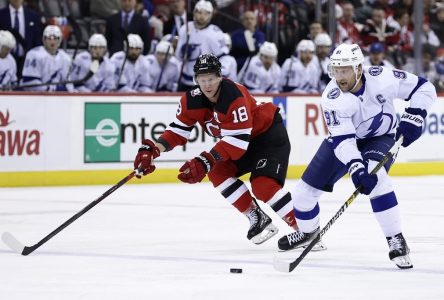 Le Lightning soutire une victoire de 4-3 en fusillade, contre les Devils