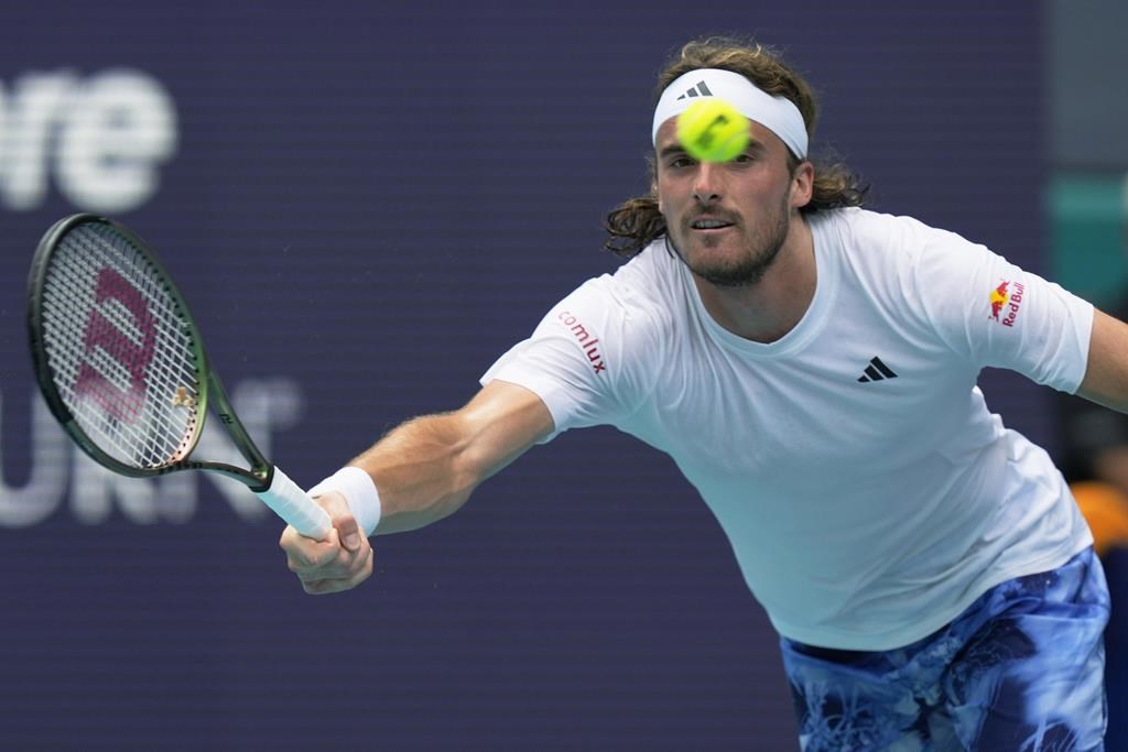 Tsitsipas se défait de Garin pour son entrée en matière à l’Omnium de Miami