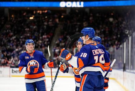 Les Devils du New Jersey chutent face aux Islanders de New York, 5-1