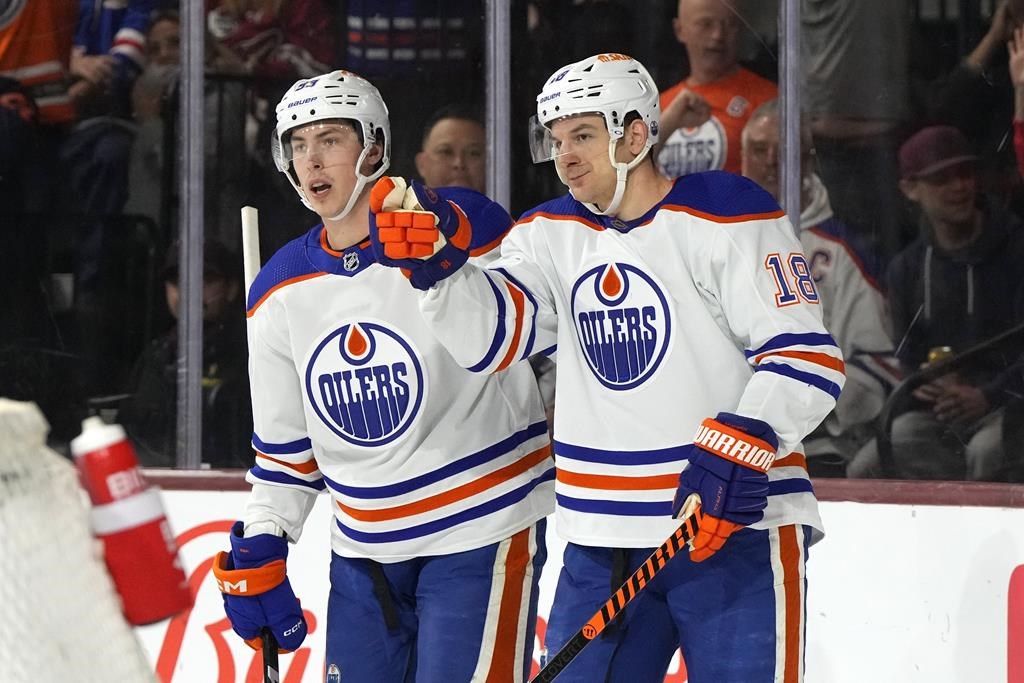 Les Oilers viennent à bout des Coyotes, McDavid récolte son 140e point de la saison