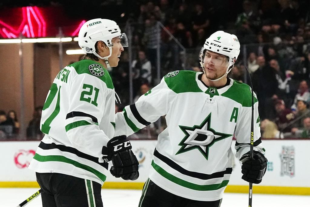 Un but et quatre points pour Robertson, dans une victoire de 5-2 des Stars