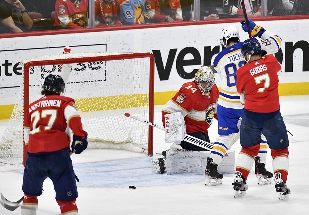 Les Panthers battent les Sabres 2-1 et gagnent un quatrième match de suite