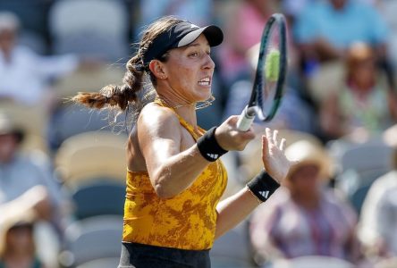 Pegula se qualifie pour les quarts de finale après sa victoire contre Begu