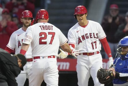 Les Blue Jays triomphent des Angels grâce à un circuit de trois points de Bichette