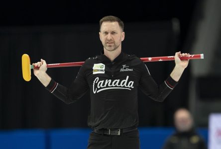 Mondial de curling masculin: le Canada s’incline en finale contre l’Écosse