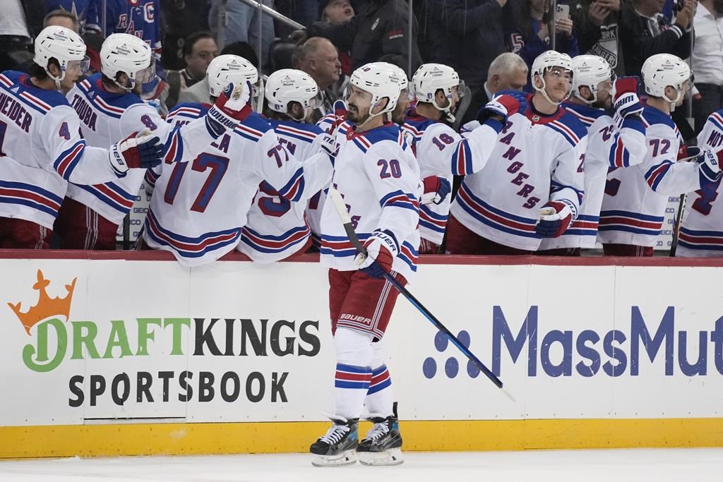 Un autre gain de 5-1 pour les Rangers, qui mènent 2-0 dans la série face aux Devils