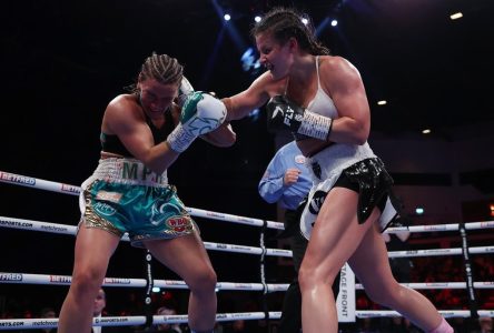 Sandy Ryan bat Marie-Pier Houle et devient championne des mi-moyennes de la WBO