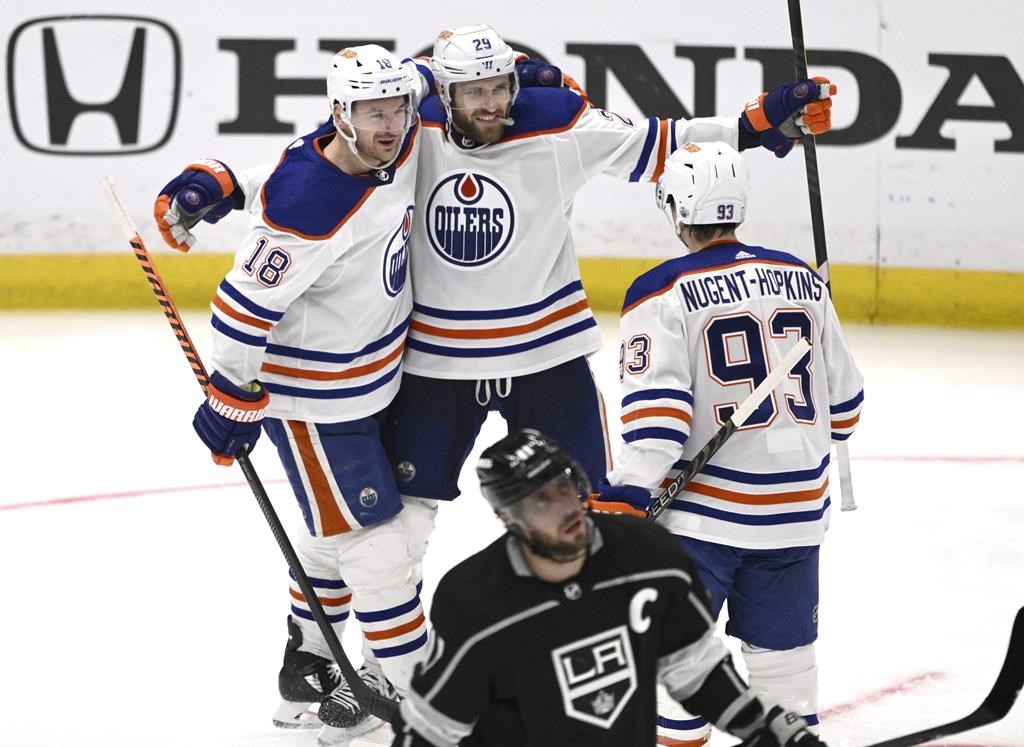 Les Oilers battent les Kings et passent en deuxième ronde des séries