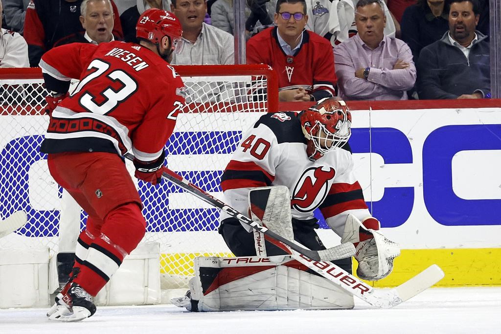 Les Hurricanes font la loi en lever de rideau contre les Devils, l’emportant 5-1