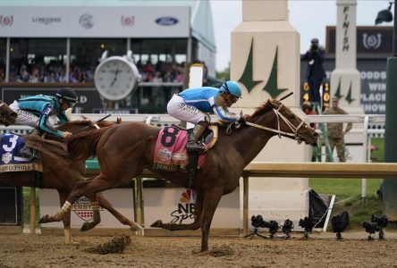 Mage remporte la 149e édition du Derby du Kentucky, à Churchill Downs