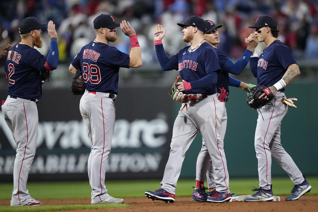 Les Red Sox gagnent un huitième match de suite, 7-4 à Philadelphie