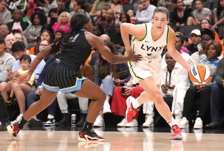 Le Sky bat le Lynx 82-74 dans le premier match de la WNBA joué au Canada