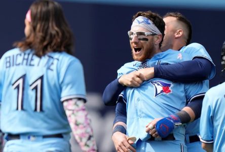 Jansen procure la victoire aux Blue Jays avec un simple de deux points en neuvième