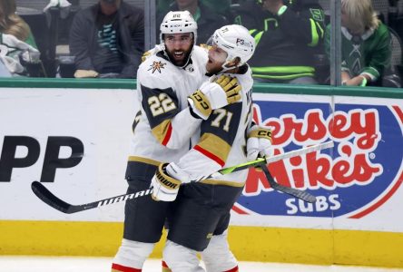 Les Golden Knights gagnent 6-0 contre les Stars et passent en finale