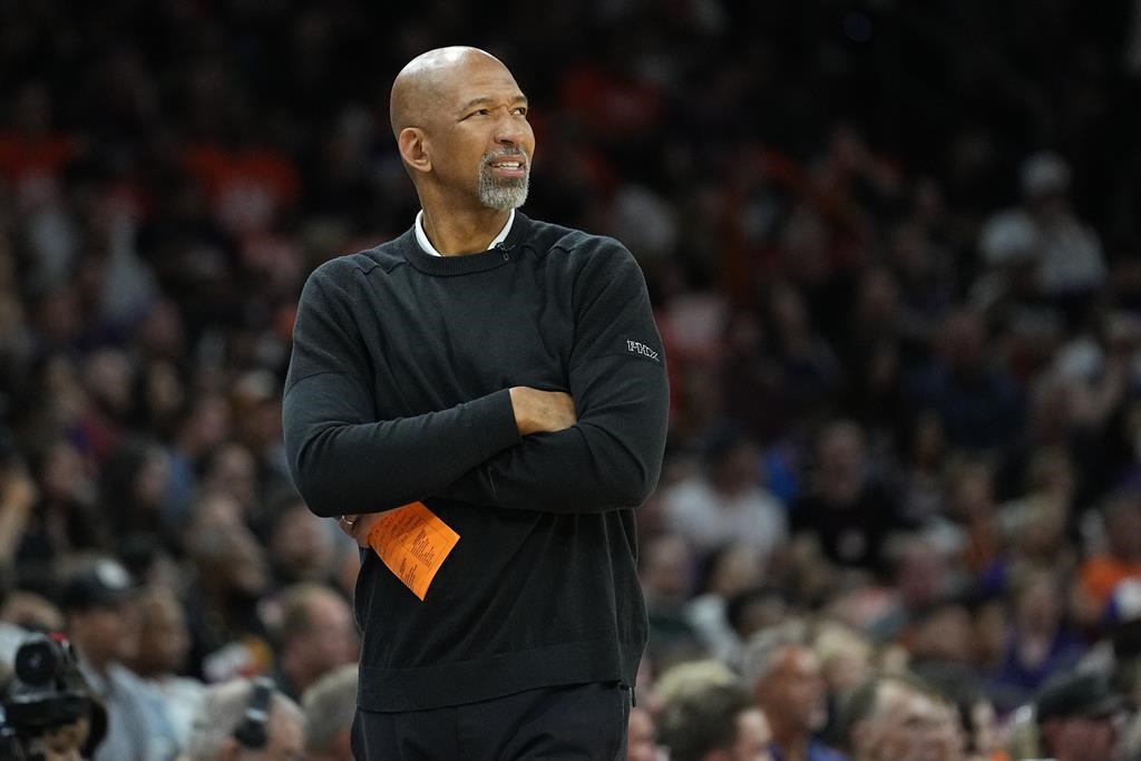 Monty Williams accepte une offre pour prendre la barre des Pistons – AP