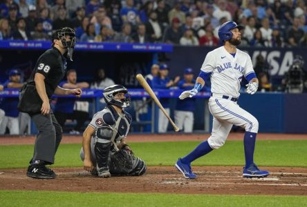 Kirk produit le point qui fait la différence dans un gain de 3-2 des Blue Jays