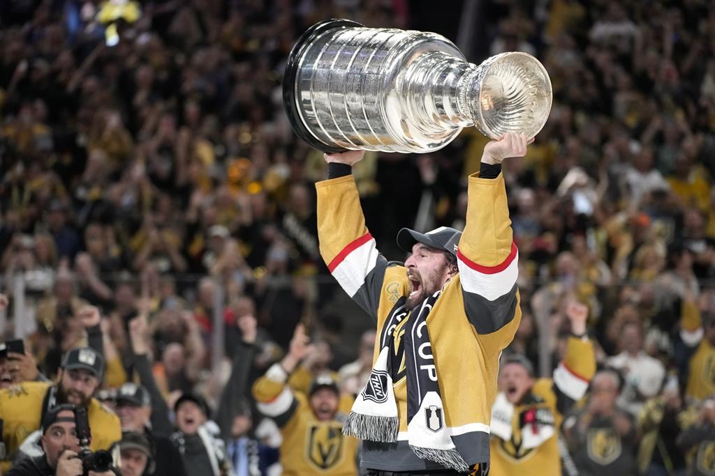 Les Golden Knights de Vegas remportent la coupe Stanley en cinq matches