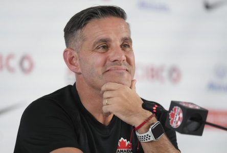 Herdman demande de l’aide pour l’équipe du Canada avant leur match contre le Panama