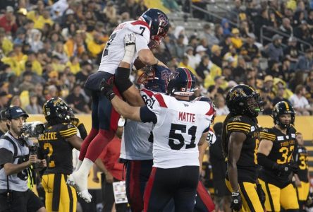 Les Alouettes déclassent les Tiger-Cats dans une victoire de 38-12