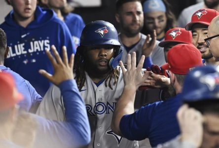 Guerrero et les Blue Jays victorieux à Chicago, 4-3 contre les White Sox